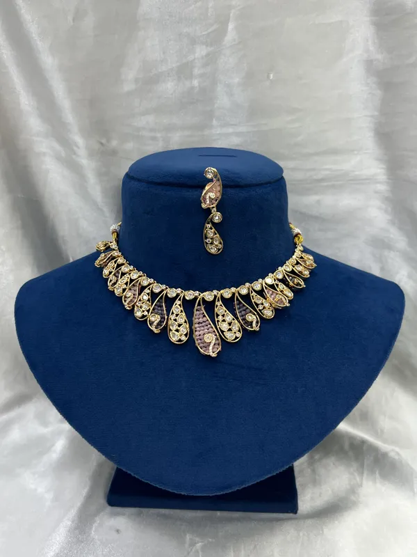 Antique_Gold_Kundan_Peacock_Design_Necklace_Set_for_Women
