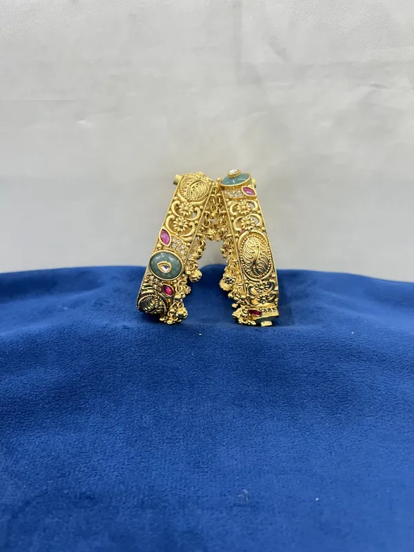 Antique_Bangles