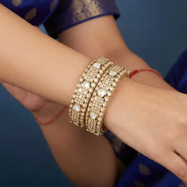 Gold_Plated_Kundan_Studded_Traditional_Bangles_for_Women