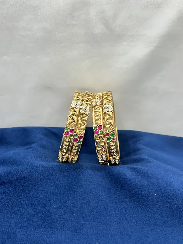 Antique_Bangles