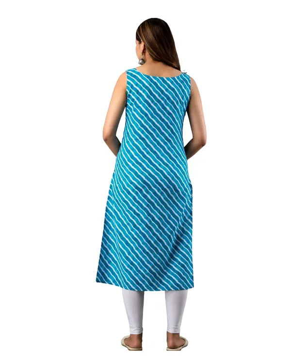 Blue_Crepe_Printed_Kurti_For_Women