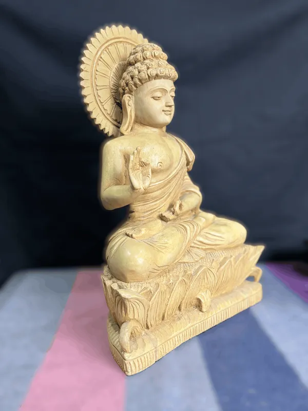 Hand-Carved_Solid_Kadam_Wood_Blessing_Buddha_Statue_with_Sunburst_Halo_Abhaya_Mudra_Lotus_Throne_Sculpture