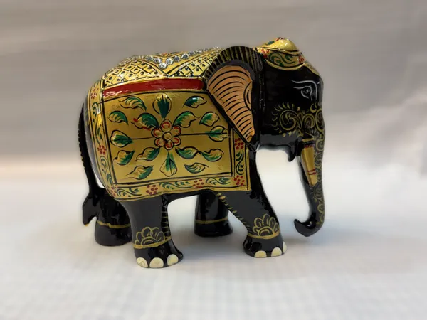 Handcrafted_Black_&_Gold_Wooden_Elephant_Showpiece_with_Stones_Traditional_Jaipur_Meenakari_Style_Tabletop_Figurine