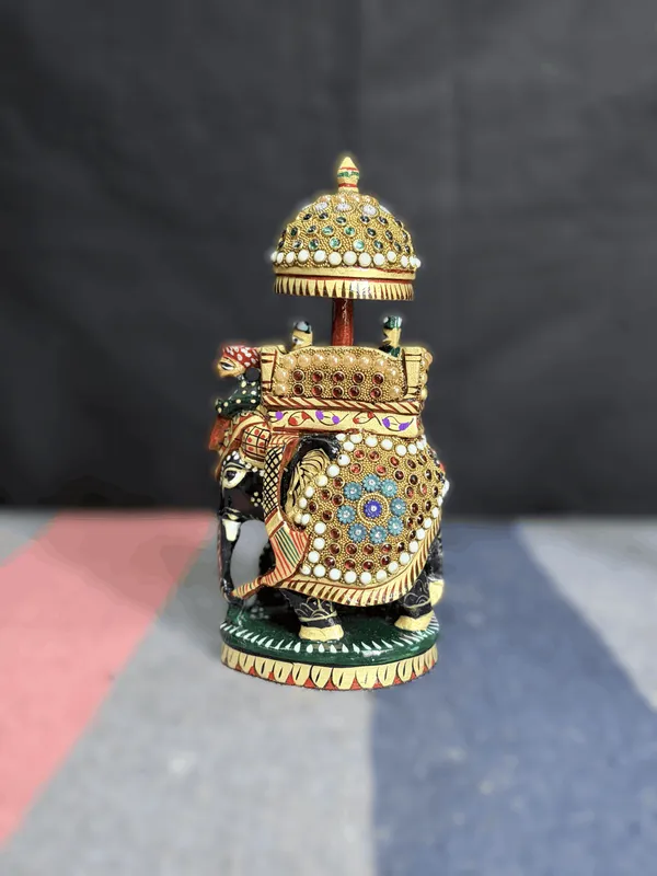 Handcrafted_Royal_Wooden_Ambari_Elephant_with_Chhatri_Embossed_Pearl_&_Stone_Work_Showpiece