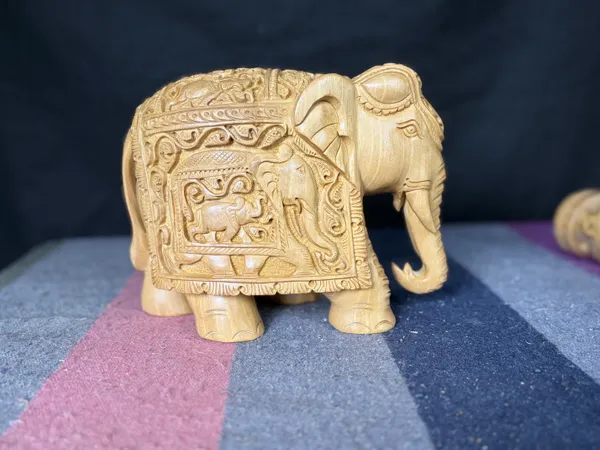 Authentic_Shikar_Carved_Solid_Wood_Elephant_–_Traditional_Indian_Shikargah_Relief_Wildlife_Sculpture_in_Natural_Kadam_Timber