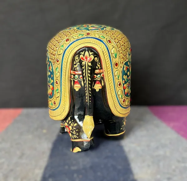 Handcrafted_Swan_FigurineThe_Firoza_Tusker:_Solid_1.0_kg_Handcrafted_Wood_Elephant_with_Turquoise_Floral_Medallion_Showpiece