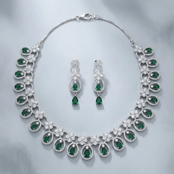 Green_Brass_Scalloped_Stone_Studded_Necklace_Set_For_Women