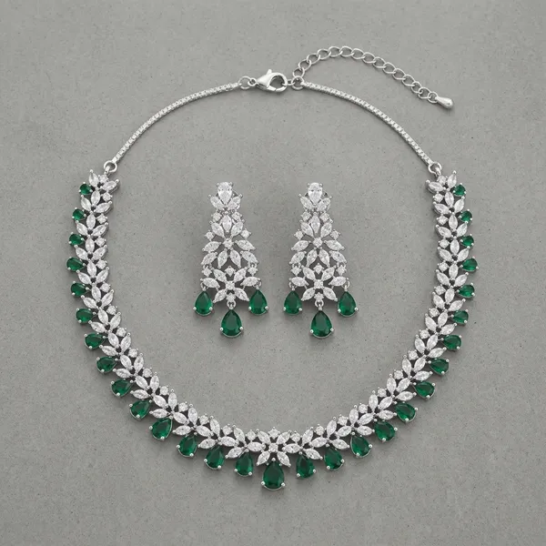 Green_Crystal_Leaf_Design_Necklace_Set_For_Women