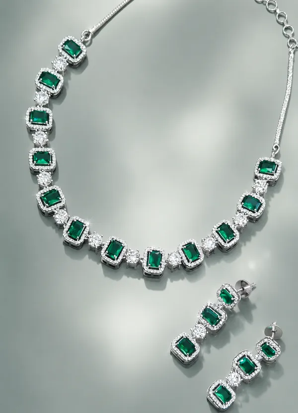 Green_Silver_Brass_Emerald_Rectangle_Stone_Chain_Necklace_Set_For_Women
