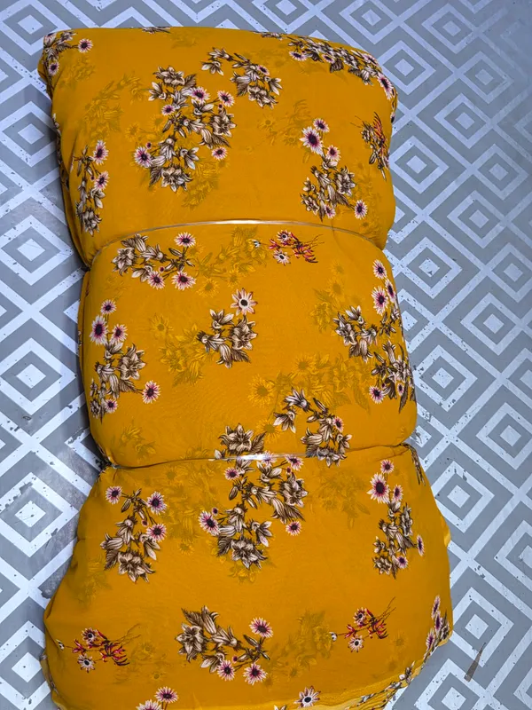 Royal_look_flower_print_on_poly_georgette