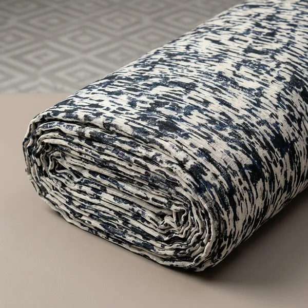 Black_White_Textured_Poly_Chiffon