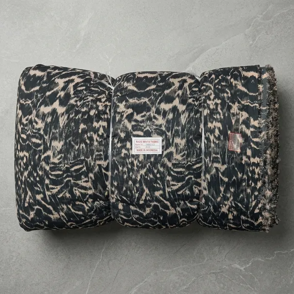 Black_White_Marbled_Pattern_Print_Poly_Chiffon