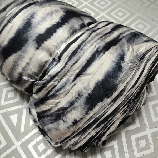 Black_White_Tie_Dye_Print_Poly_Georgette