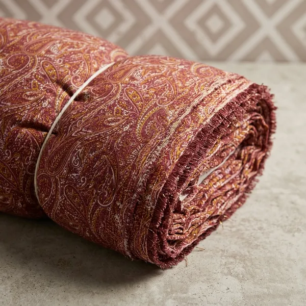 Maroon_Paisley_Print_Poly_Chiffon_Dobby_Lurex