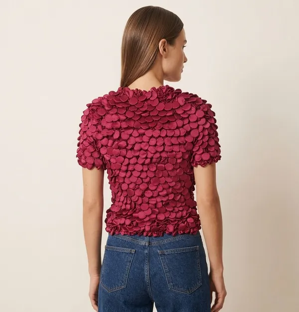 Magenta_Textured_Popcorn_Satin_Top