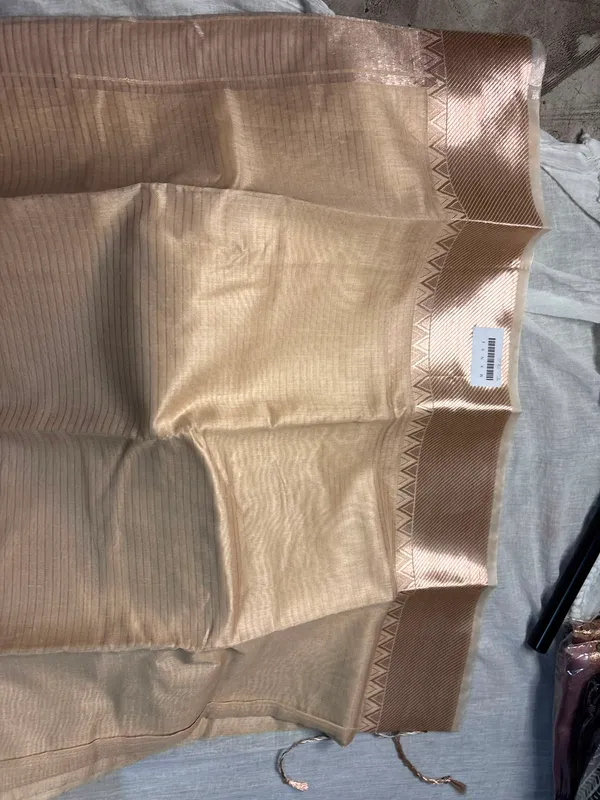 Golden_Silk_Saree_With_Woven_Border_For_Women