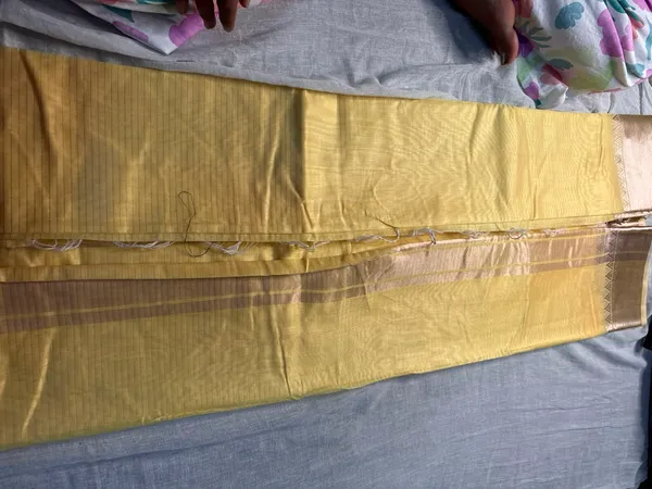 Yellow_Silk_Saree_With_Golden_Zari_Border_For_Women