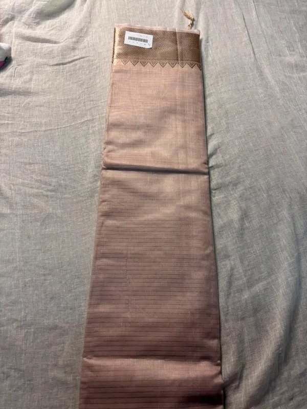 Beige_Silk_Traditional_Zari_Border_Saree_For_Women