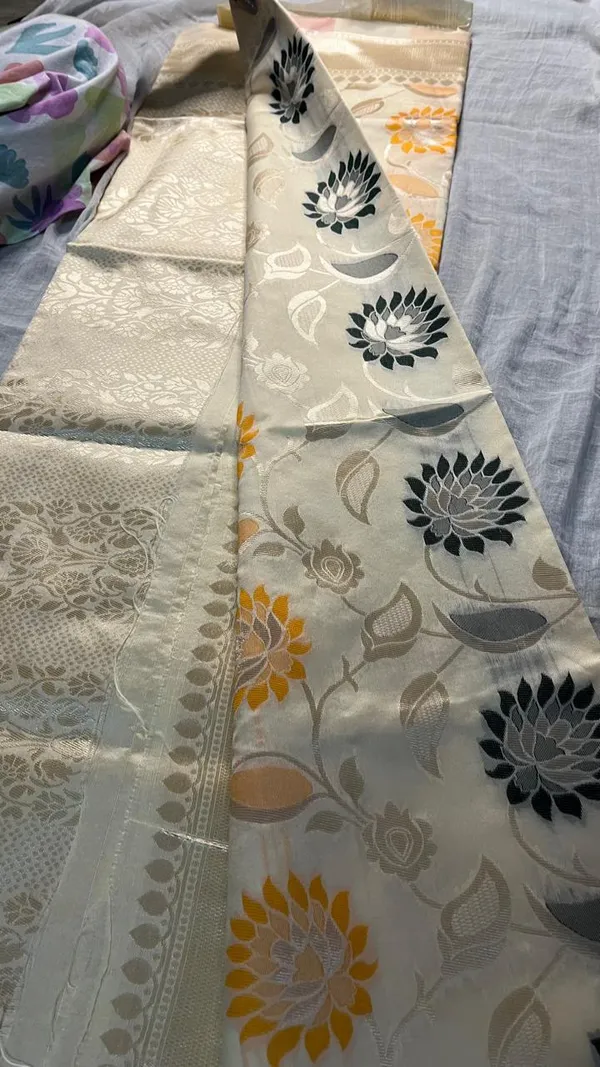 Off_White_Silk_Brocade_Floral_Zari_Woven_Silk_For_Women
