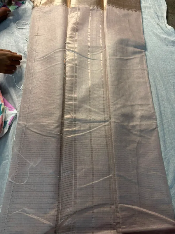 Beige_Silk_Traditional_Zari_Border_Saree_For_Women