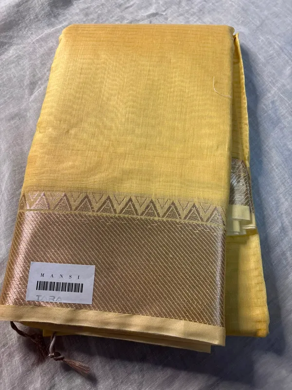 Yellow_Silk_Saree_With_Golden_Zari_Border_For_Women