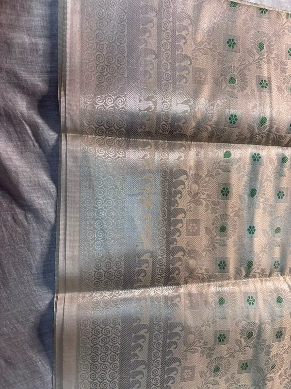 Off_White_Silk_Floral_Brocade_Saree_With_Green_Motifs_For_Women