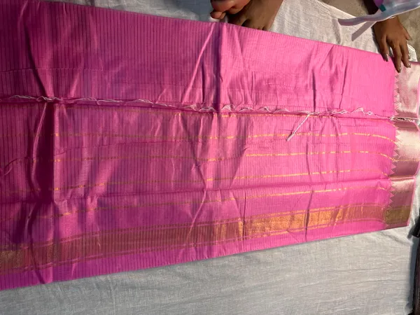 Pink_Silk_Traditional_Zari_Border_Saree_For_Women