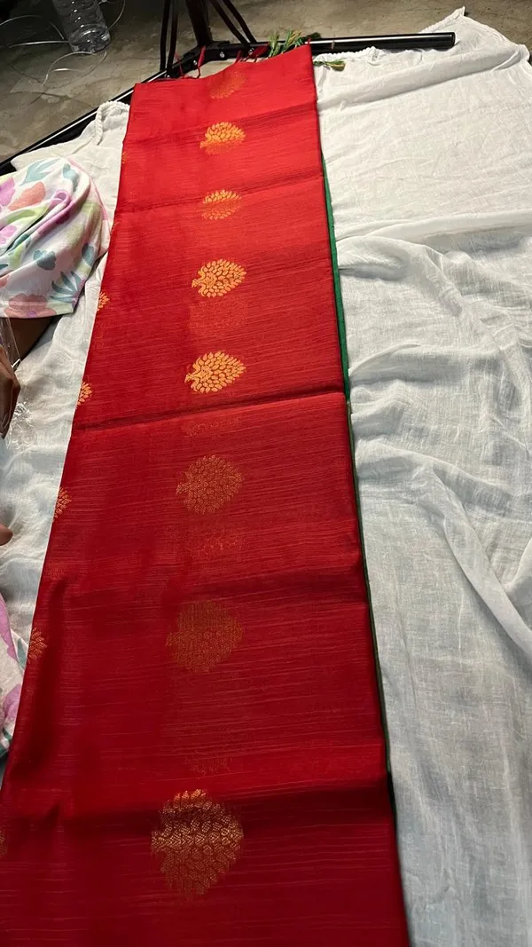 Red_Silk_Zari_Butta_Saree_With_Golden_Border_For_Women