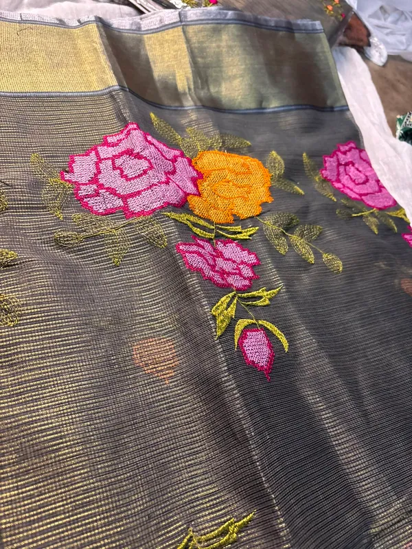 Grey_Kota_Silk_Floral_Embroidered_Saree_With_Golden_Border