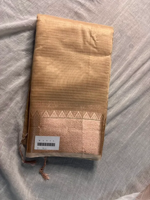 Golden_Silk_Saree_With_Woven_Border_For_Women