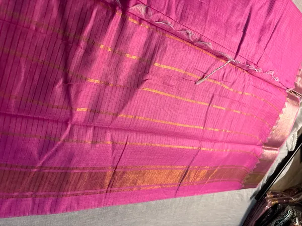 Pink_Silk_Traditional_Zari_Border_Saree_For_Women