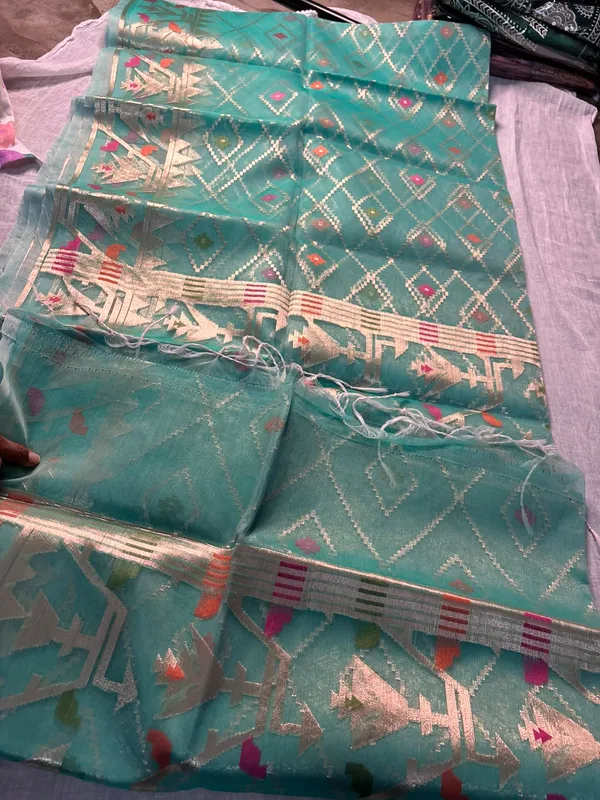 Turquoise_Silk_Geometric_Woven_Saree_For_Women