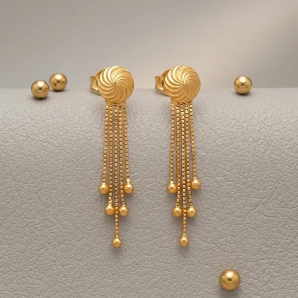 Tijarah_Gold_Dangle_Earring_Brass_Gold-Plated_For_Women_Pack_Of_1