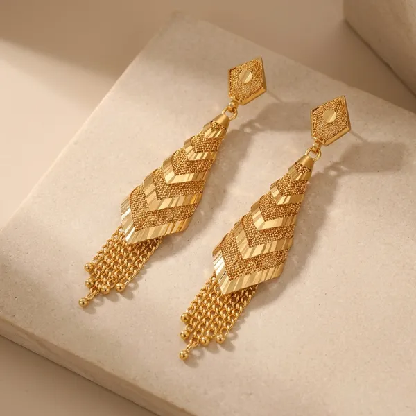 Tijarah_Gold_Earring_Brass_Gold-Plated_For_Women_Pack_Of_1
