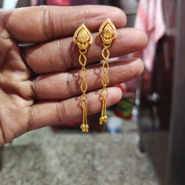 Tijarah_Gold_Drop_Earring_Brass_Gold-Plated_For_Women_Pack_Of_1