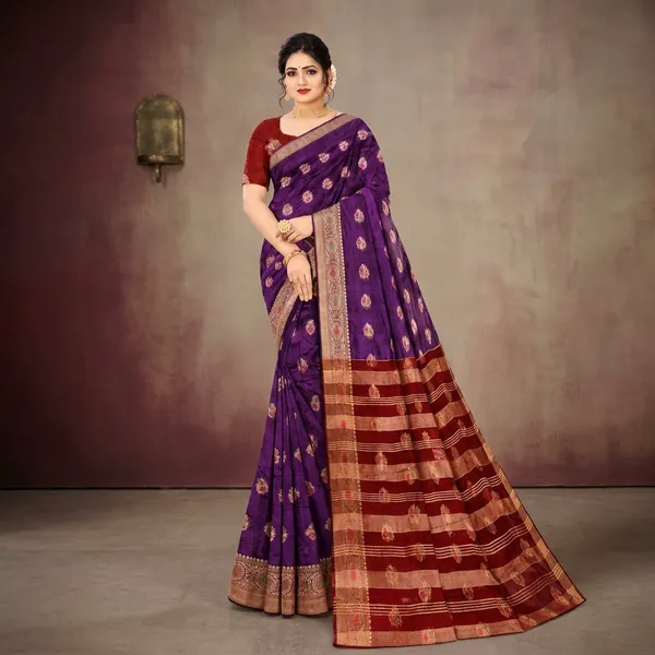 Purple_Silk_Woven_Zari_Floral_Border_Ethnic_Saree_For_Women