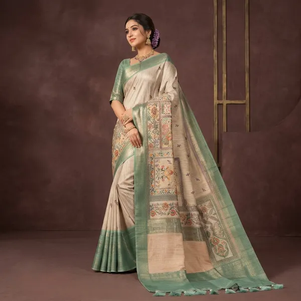 Beige_Silk_Floral_Digital_Print_Saree_For_Women