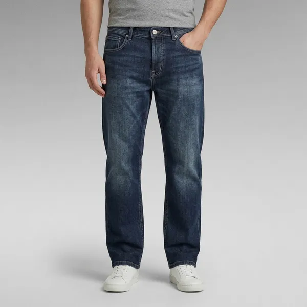 Dark_Blue_Denim_Straight_Fit_Jeans_For_Men