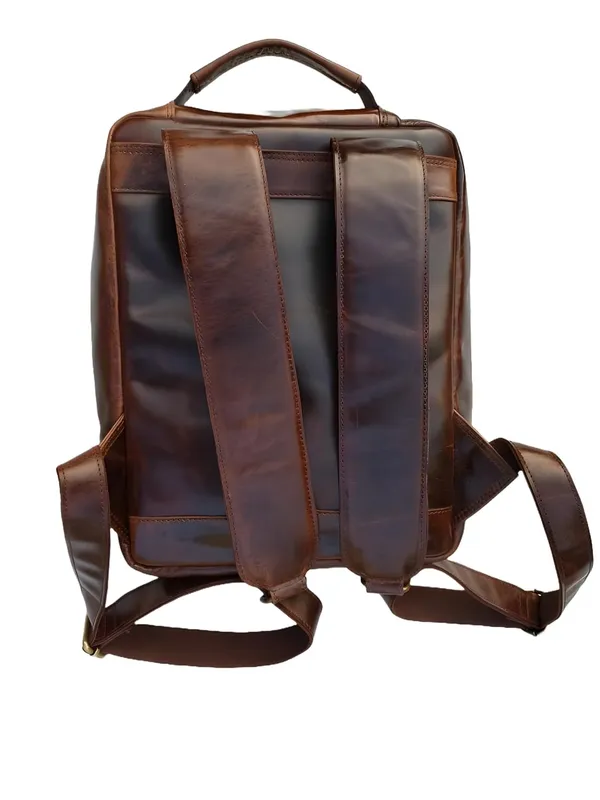 Brown_Leather_Backpack_With_Laptop_Sleeve_For_Unisex