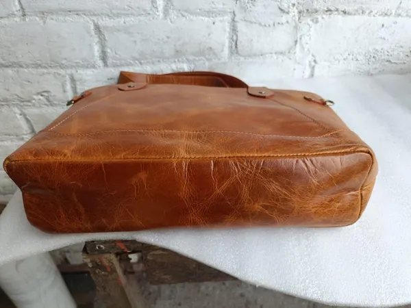 Brown_Buffalo_Leather_Laptop_Bag