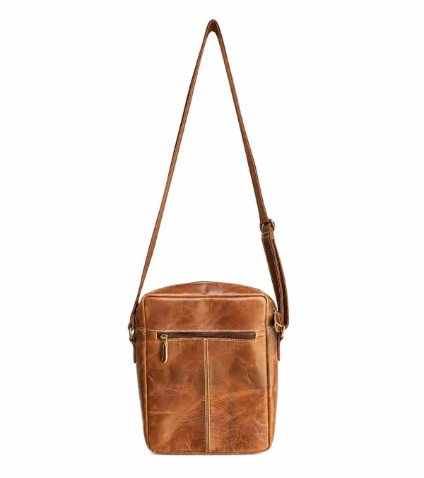 Brown_Leather_Multi-Pocket_Messenger_Sling_Bag_For_Unisex