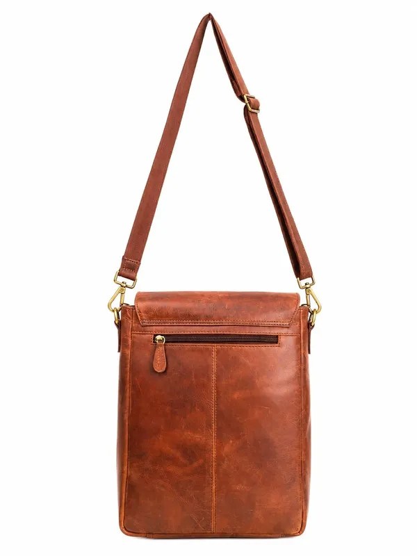 Brown_Leather_Crossbody_Shoulder_Messenger_Bag_For_Unisex