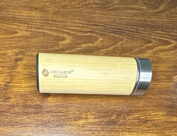 Handcrafted_Natural_Bamboo_Leak-Proof_Water_Bottle