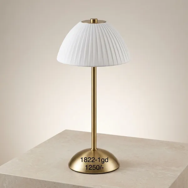 Gold_Metal_Premium_Design_Table_Lamp_For_Home_Decor
