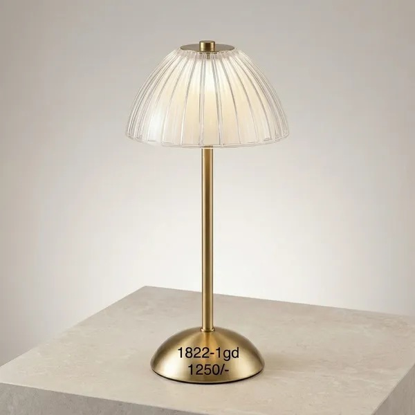 Gold_Metal_Premium_Design_Table_Lamp_For_Home_Decor