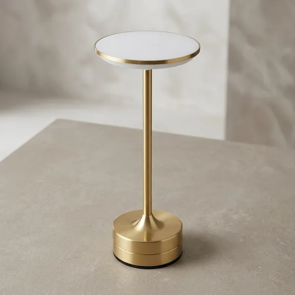 Gold_Metal_Premium_Design_Table_Lamp_For_Home_Decor