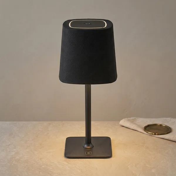 Black_Metal_Premium_Design_Table_Lamp_For_Home_Decor