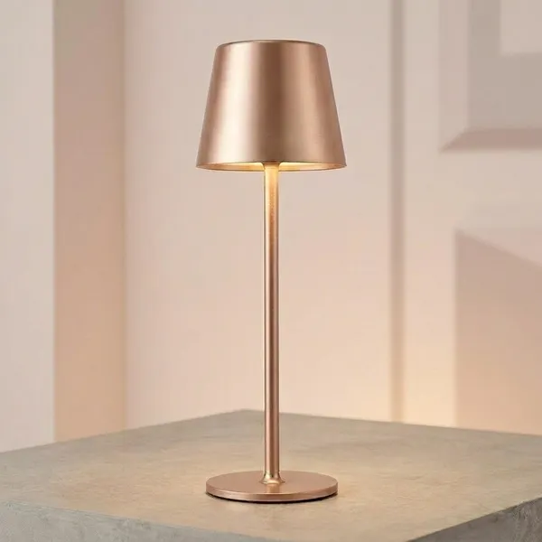 Gold_Metal_Premium_Design_Desk_Lamp_For_Home_Decor