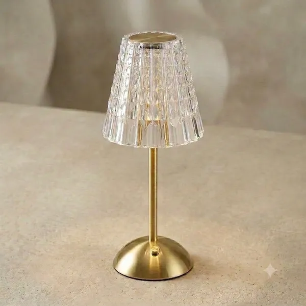 Transparent_Metal_Premium_Design_Table_Lamp_For_Home_Decor