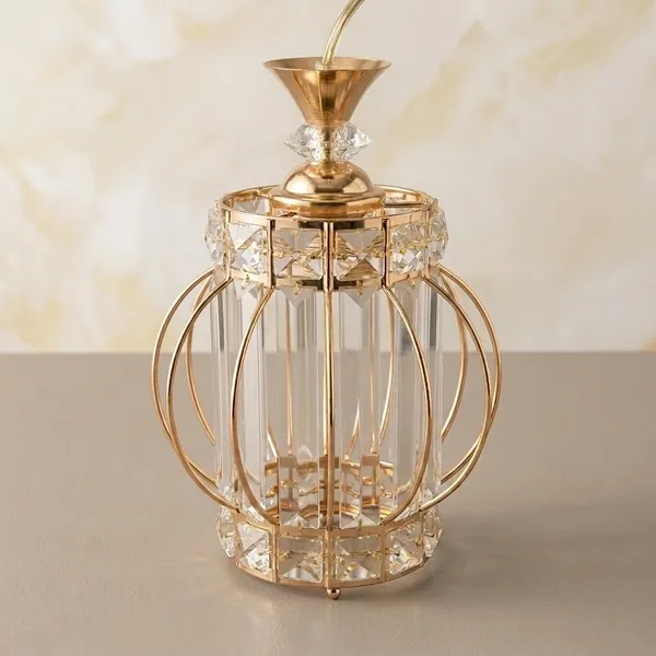 Gold_Metal_Premium_Design_Lantern_For_Home_Decor